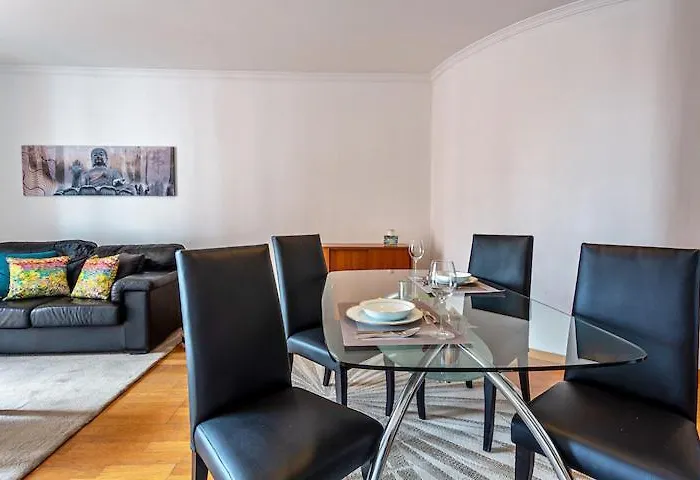 Mcr شقة فونشال